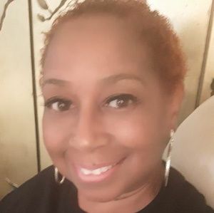 Meet your Posher, Sonia